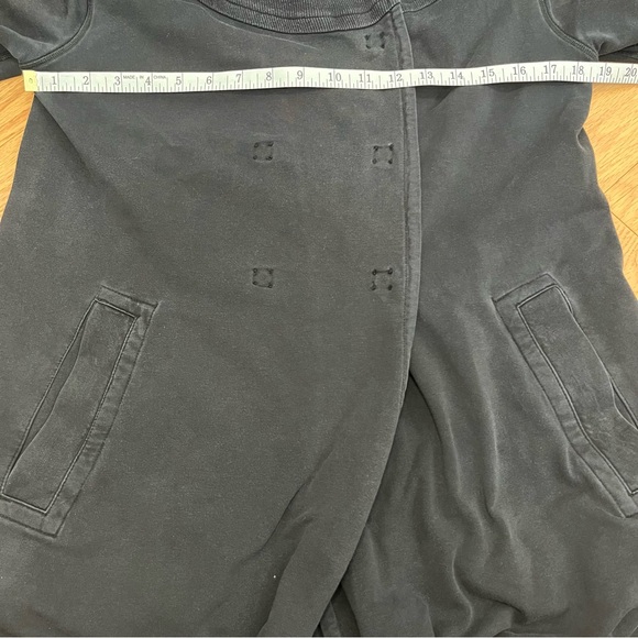 Lululemon Gratitude Wrap Heathered Black - Picture 12 of 12